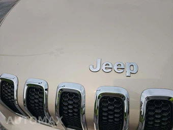 2015 Jeep Cherokee Latitude – miniatura 21