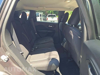 2015 Jeep Cherokee Latitude – miniatura 13