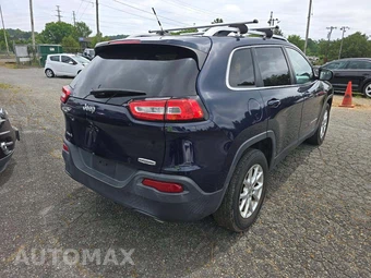 2015 Jeep Cherokee Latitude - miniatura 3