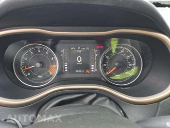 2015 Jeep Cherokee Latitude - miniatura 9