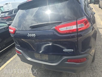 2015 Jeep Cherokee Latitude – miniatura 5
