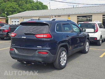 2015 Jeep Cherokee Latitude – miniatura 3