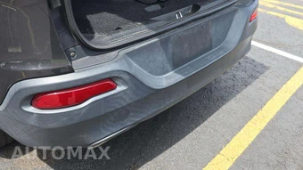 2015 Jeep Cherokee Latitude - miniatura 16