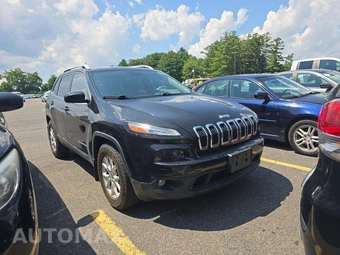 2015 Jeep Cherokee Latitude – miniatura 4