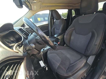2015 Jeep Cherokee Latitude – miniatura 6