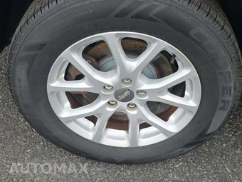 2015 Jeep Cherokee Latitude - miniatura 22