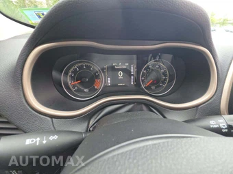 2015 Jeep Cherokee Latitude - miniatura 6