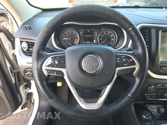 2015 Jeep Cherokee Latitude - miniatura 18