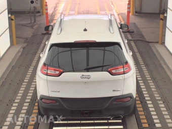 2015 Jeep Cherokee Latitude - miniatura 8