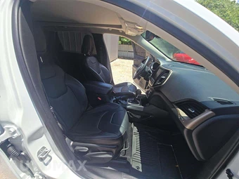 2015 Jeep Cherokee Limited - miniatura 15