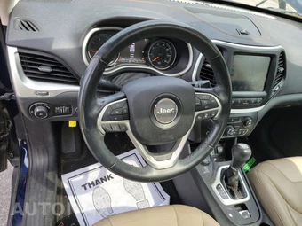 2015 Jeep Cherokee Limited – miniatura 10