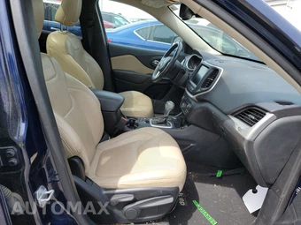 2015 Jeep Cherokee Limited – miniatura 8