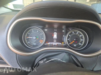 2015 Jeep Cherokee Limited – miniatura 12