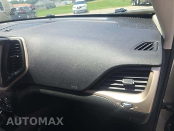 2015 Jeep Cherokee Limited - miniatura 16