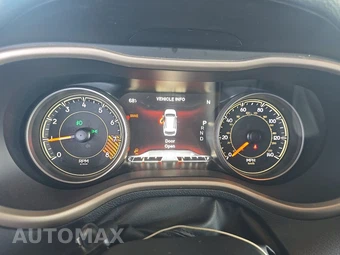 2015 Jeep Cherokee Limited - miniatura 12