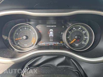 2015 Jeep Cherokee Limited - miniatura 9