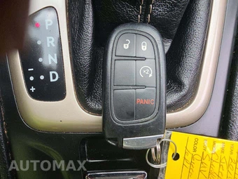 2015 Jeep Cherokee Limited – miniatura 8