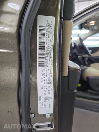 2015 Jeep Cherokee Limited – miniatura 14