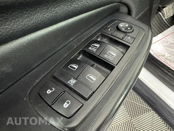 2015 Jeep Cherokee Limited - miniatura 36