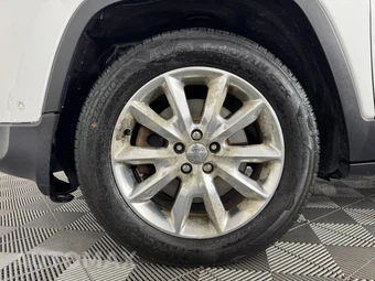2015 Jeep Cherokee Limited - miniatura 41