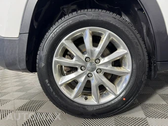 2015 Jeep Cherokee Limited - miniatura 43
