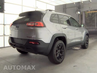 2015 Jeep Cherokee Trailhawk – miniatura 4