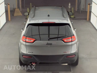 2015 Jeep Cherokee Trailhawk – miniatura 5