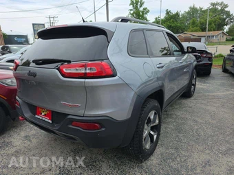 2015 Jeep Cherokee Trailhawk - miniatura 3