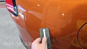 2015 Jeep Cherokee Trailhawk - miniatura 34