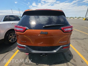 2015 Jeep Cherokee Trailhawk – miniatura 5