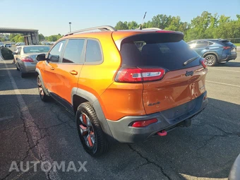 2015 Jeep Cherokee Trailhawk - miniatura 6