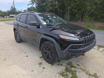 2015 Jeep Cherokee Trailhawk – miniatura 4