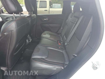 2015 Jeep Cherokee Trailhawk - miniatura 10