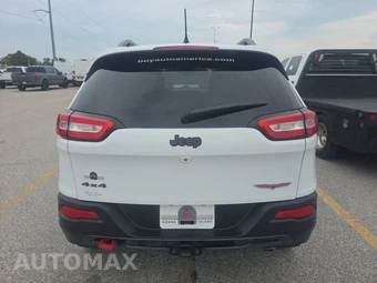 2015 Jeep Cherokee Trailhawk – miniatura 5