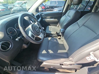 2015 Jeep Compass High Altitude Edition – miniatura 7