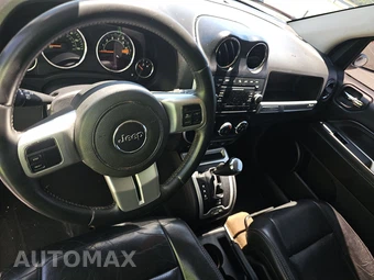 2015 Jeep Compass High Altitude Edition – miniatura 11