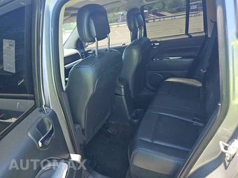 2015 Jeep Compass High Altitude Edition – miniatura 13