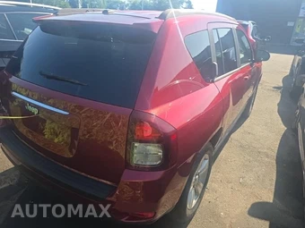 2015 Jeep Compass Latitude - miniatura 4