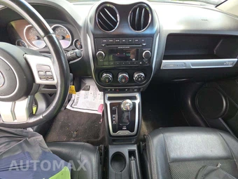 2015 Jeep Compass Latitude – miniatura 7