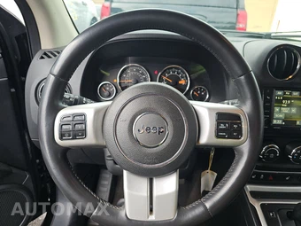 2015 Jeep Compass Limited – miniatura 10