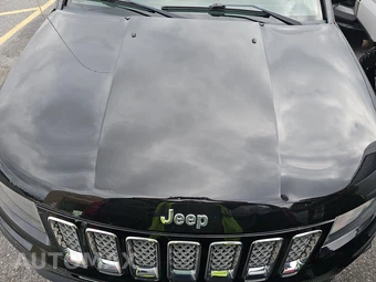 2015 Jeep Compass Limited – miniatura 15