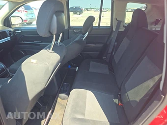 2015 Jeep Compass Sport – miniatura 13