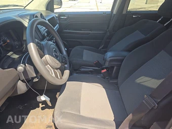 2015 Jeep Compass Sport – miniatura 7