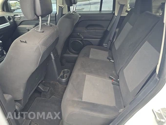 2015 Jeep Compass Sport – miniatura 13