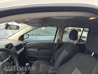 2015 Jeep Compass Sport – miniatura 18