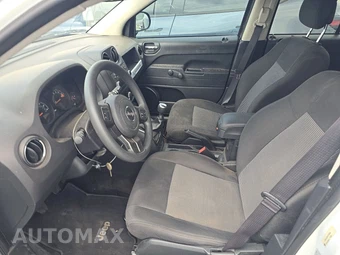 2015 Jeep Compass Sport – miniatura 7