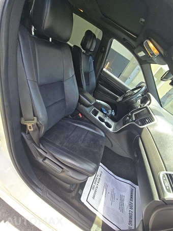 2015 Jeep Grand Cherokee Altitude Edition – miniatura 15