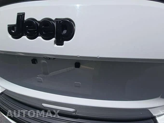 2015 Jeep Grand Cherokee Altitude Edition – miniatura 24