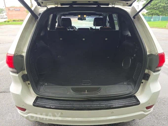 2015 Jeep Grand Cherokee Altitude Edition - miniatura 14