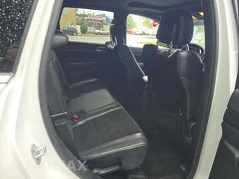 2015 Jeep Grand Cherokee Altitude Edition - miniatura 16